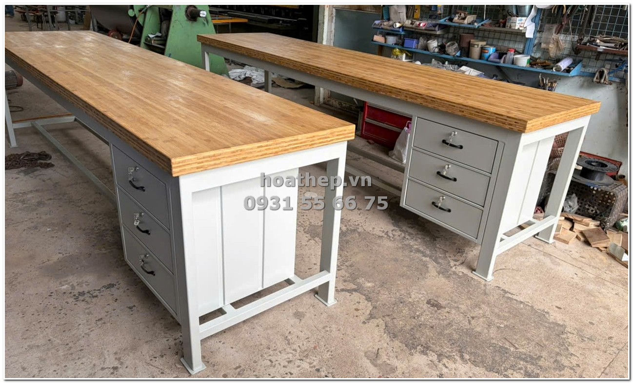 Bàn thao tác mặt tre ép 