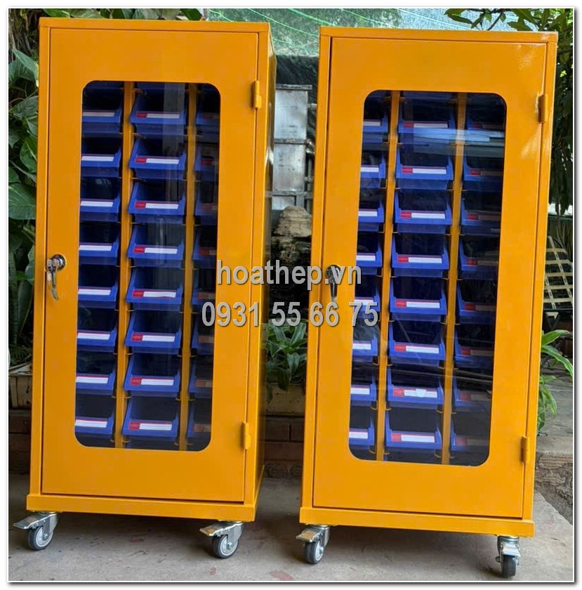 tủ đựng dụng cụ c&ocirc;ng nghiệp  kệ để dụng cụ nh&agrave; xưởng  giải ph&aacute;p lưu trữ nh&agrave; m&aacute;y  n&ecirc;n mua tủ hay kệ dụng cụ  lưu trữ linh kiện kho xưởng  tủ khay trung cửa k&iacute;nh
